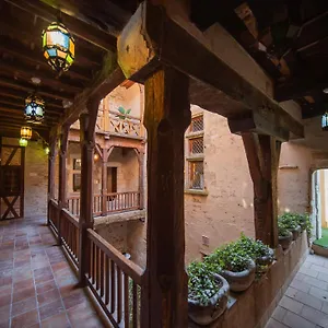 Guest house La Maison Bakea
